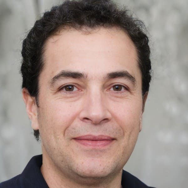 Lucas K. — Distributor